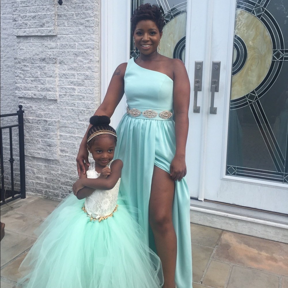 Mother and Daughter Formal Outfit